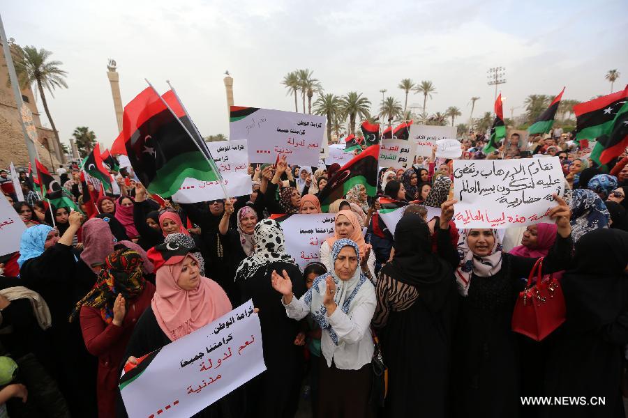 Manifestations pro-Haftar dans des villes libyennes