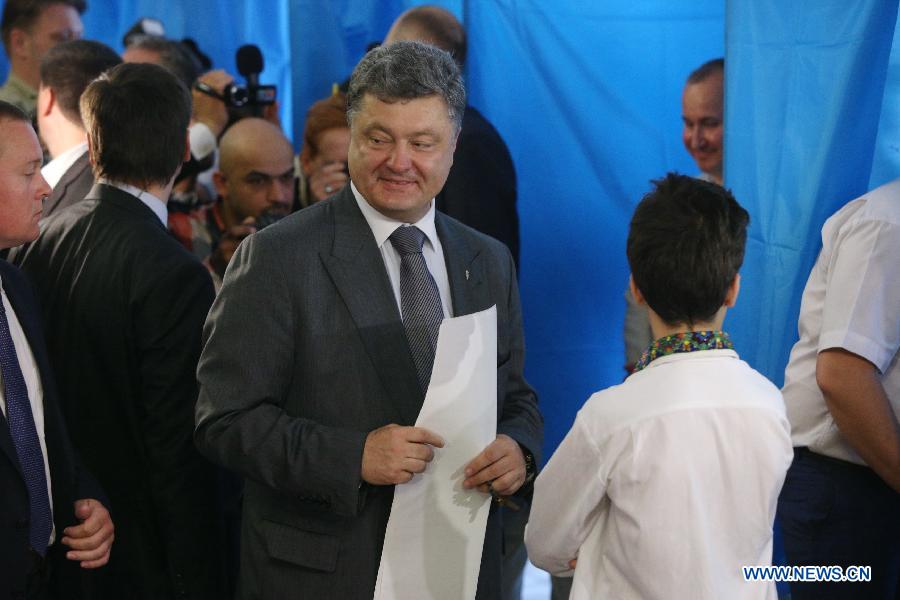 Porochenko remporte l'élection présidentielle en Ukraine