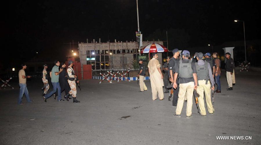 Pakistan: les talibans revendiquent l'attaque de l'aéroport de Karachi 