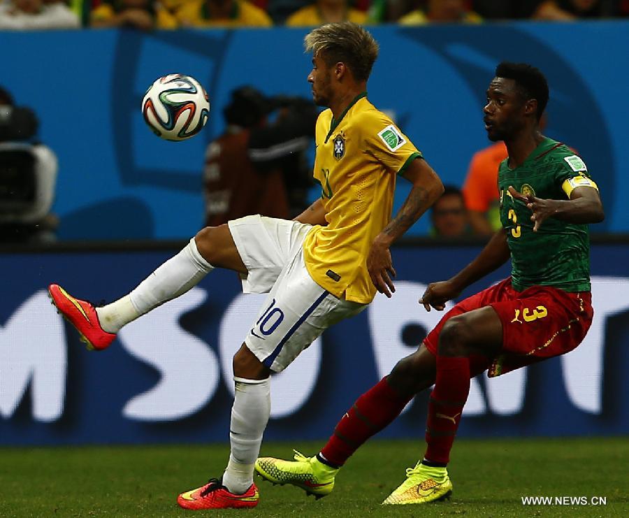 Coupe du monde 2014: le Brésil en tête du groupe A