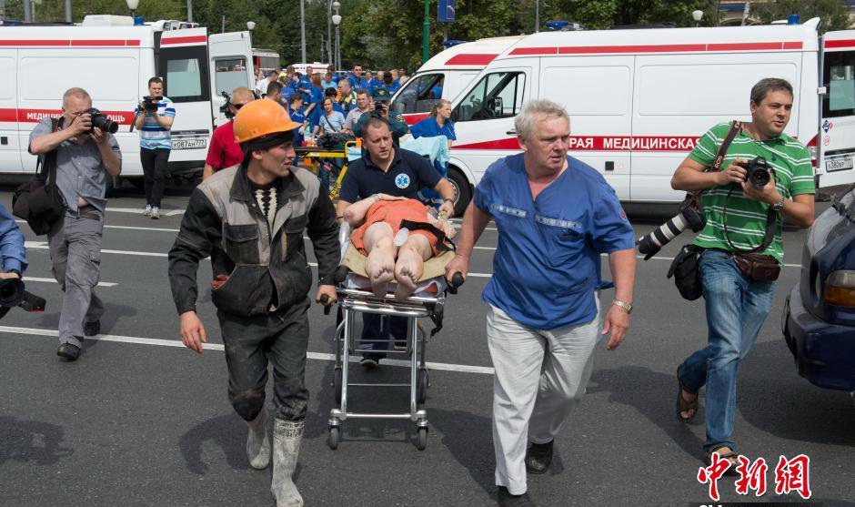 Moscou : 16 morts dans le déraillement d'une rame de métro