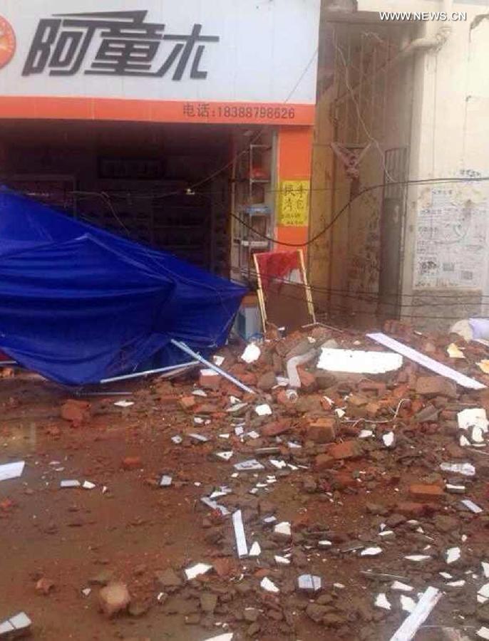 Un séisme de magnitude 6,5 secoue le sud-ouest de la Chine