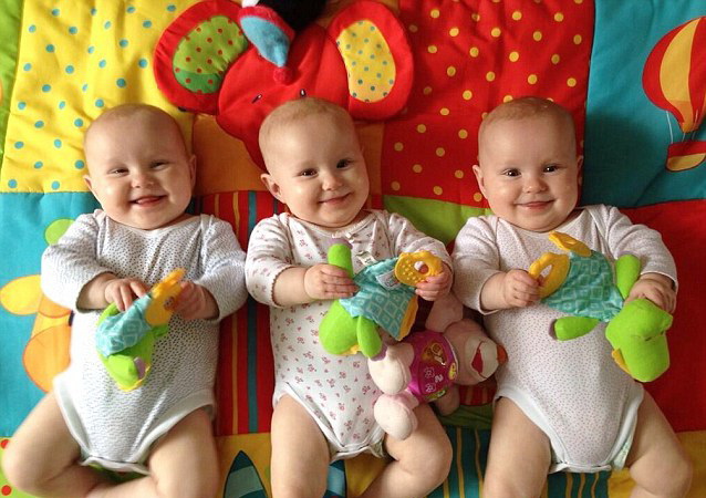 Du vernis à ongle pour distinguer des triplés