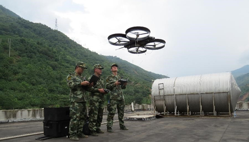 Des drones de secours à quatre rotors déployés dans le Yunnan