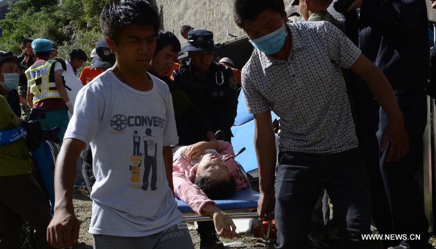 Chine : 44 morts dans un accident de bus au Tibet