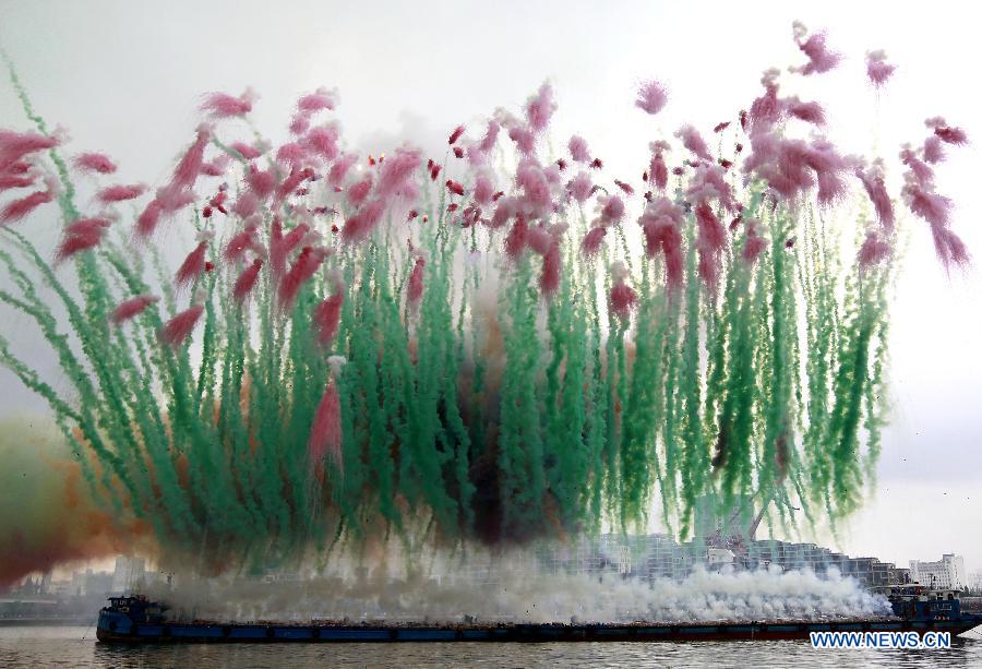 ? La Neuvième vague ?, l'exposition de Cai Guo-qiang à Shanghai