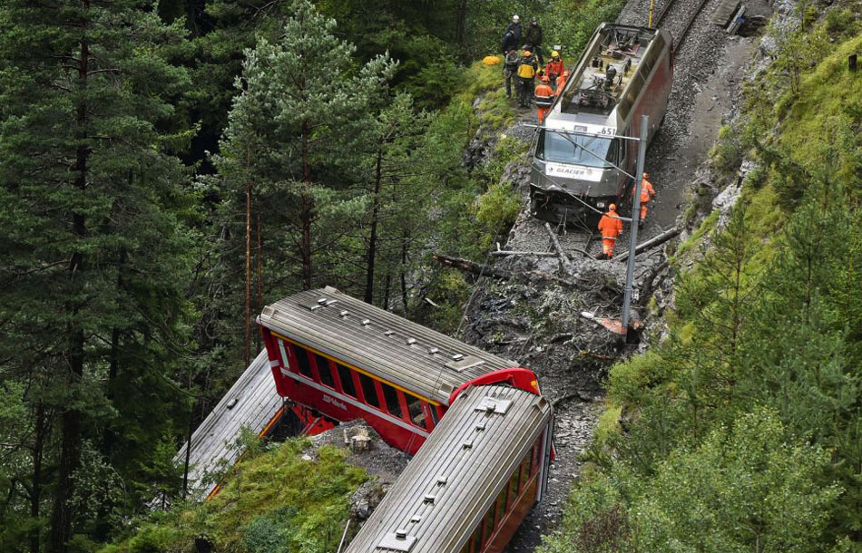 Déraillement d'un train en Suisse : sept blessés