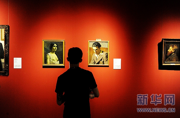 Une exposition de peinture sino-fran?aise ouvre ses portes à Zhengzhou