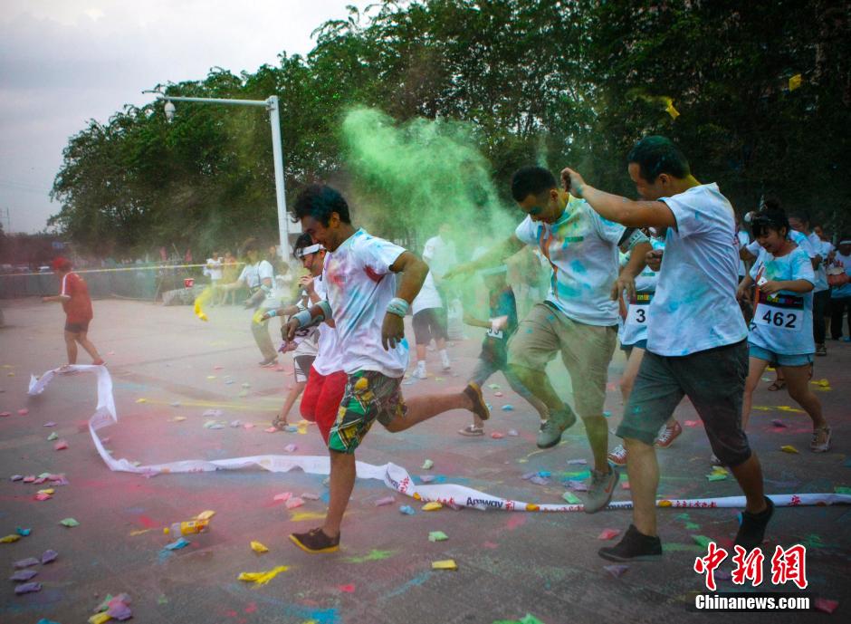 La Fête du raisin prend des couleurs
