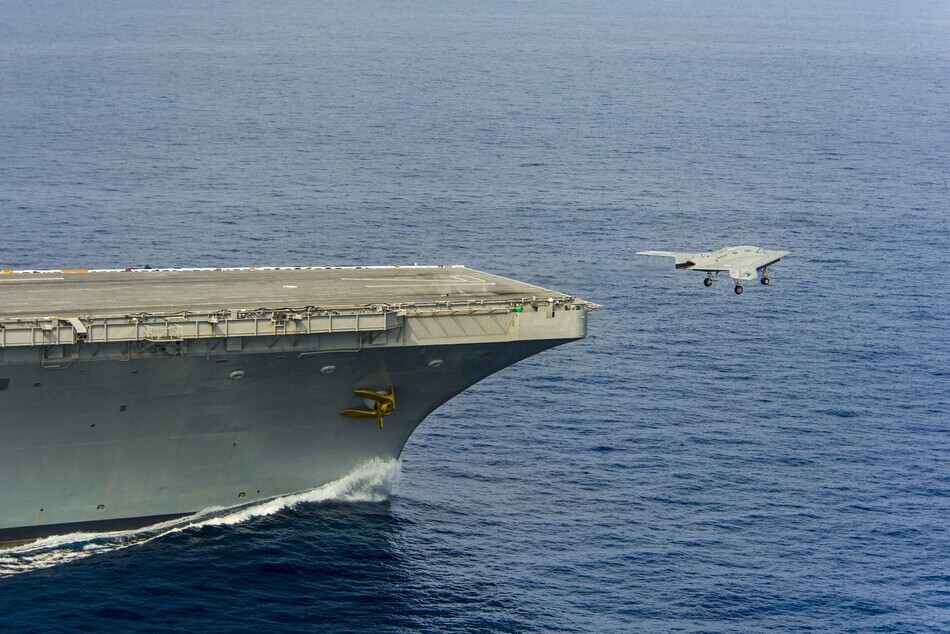 Nouveaux tests en vol pour le drone américain X-47B