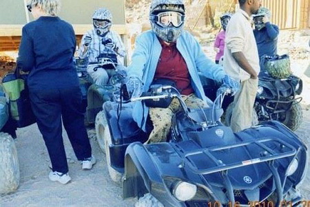 Une mamie de 90 ans joue les globe-trotters