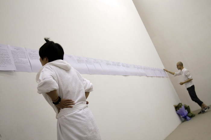 Trente-six jours d’art dans une volonté de fer 