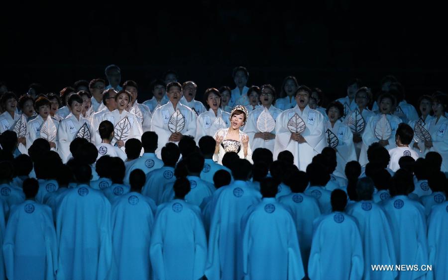 EN IMAGES: Cérémonie d'ouverture des 17e Jeux asiatiques d’Incheon en 2014