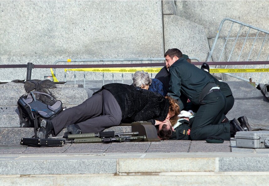 Canada : un soldat tué dans une fusillade près du parlement