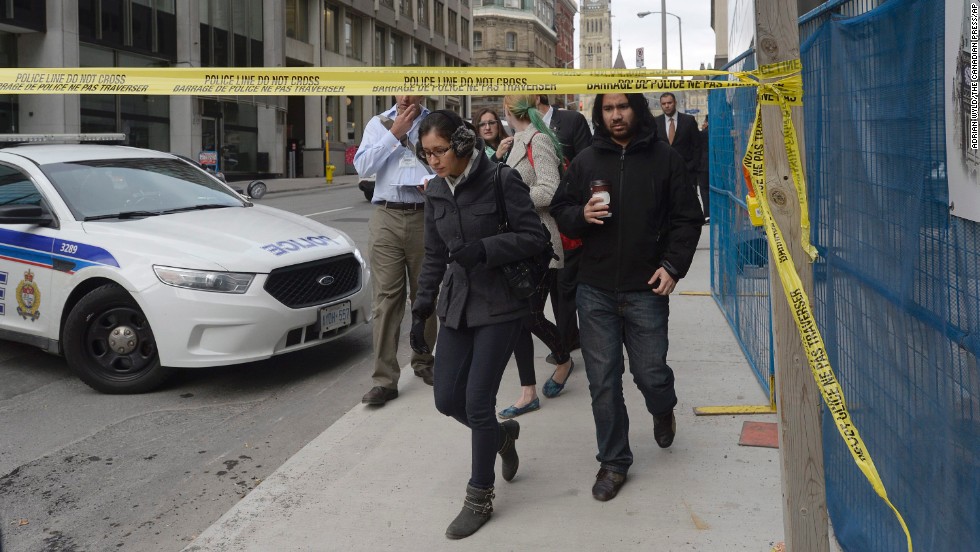 Canada : un soldat tué dans une fusillade près du parlement