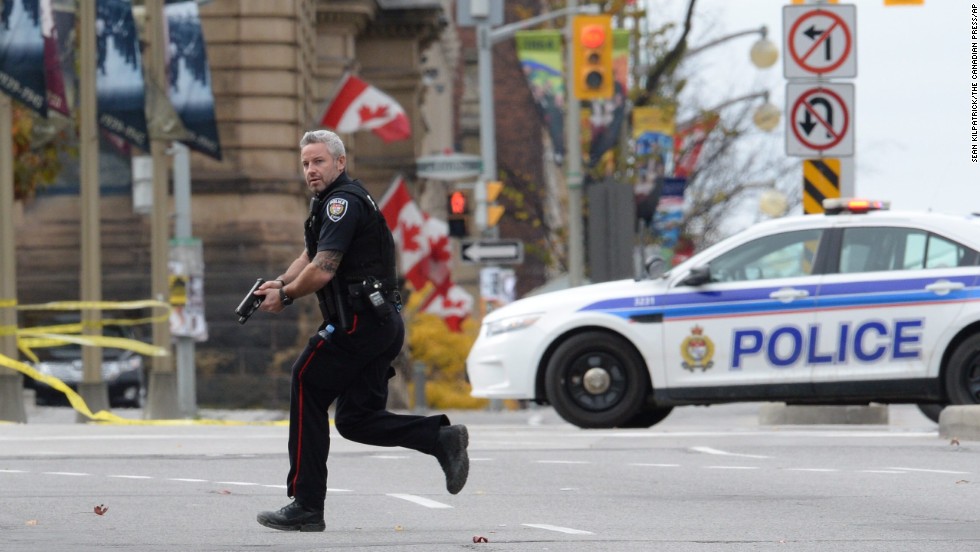 Canada : un soldat tué dans une fusillade près du parlement