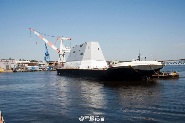 Le destroyer américain DDG 1001, un des plus avancés du monde