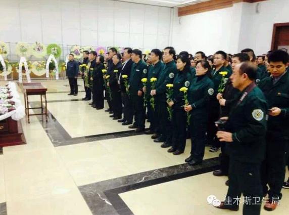 Jia Haibo, un conducteur d’ambulance héro?que victime de son devoir