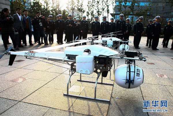 Des hélicoptères de la police sans pilote dans le Shandong