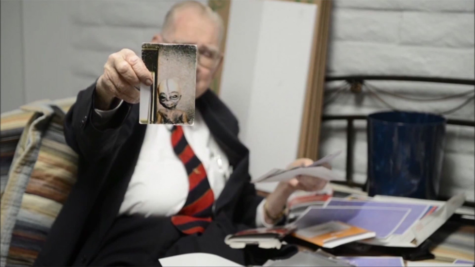 Avant de mourir, il communiquait avec des extraterrestres 