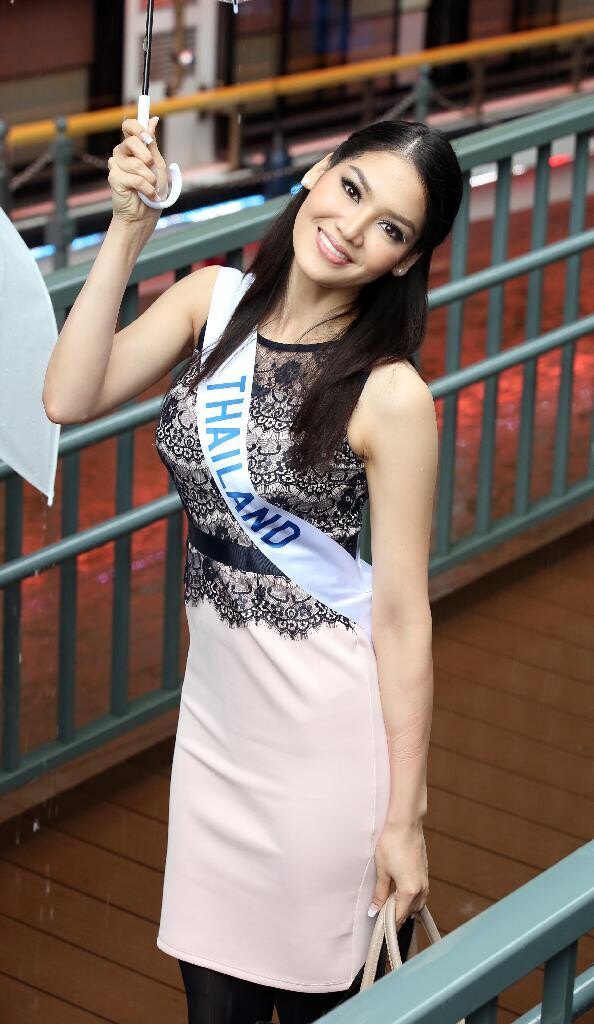 74 des plus belles filles du monde rassemblées à Tokyo