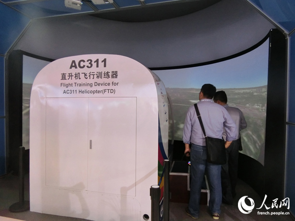 Simulateur de vol pour les pilotes d’hélicoptères