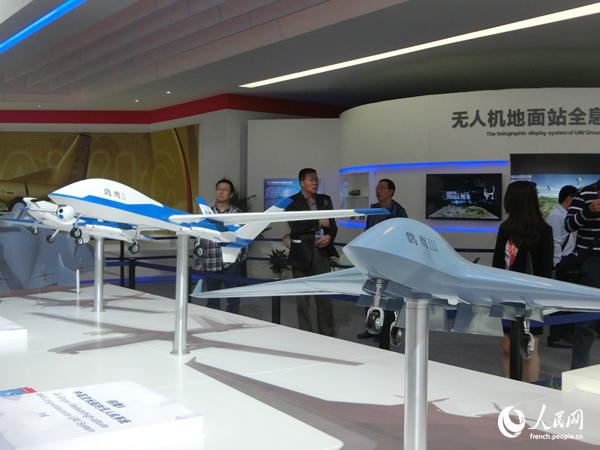 L’avion militaire Yaoying II