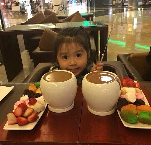 A 5 ans, déjà une super star de l’Internet