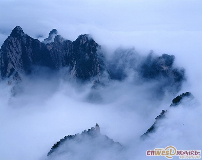 Le Mont Huashan vu par le photographe Qin Xiaoping