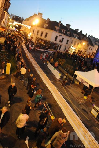 Photos - la plus longue buche est battu