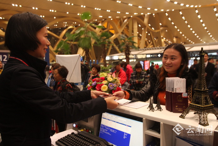 Inauguration du premier vol direct Kunming-Paris