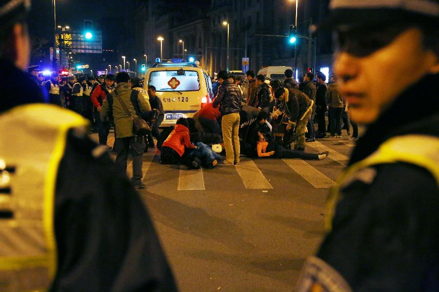 Shanghai : 35 morts dans une bousculade lors du Nouvel An