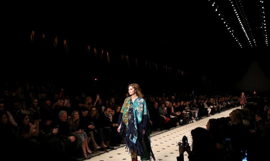 Fashion Week de Londres: Défilé Burberry Prorsum automne/hiver 2015 