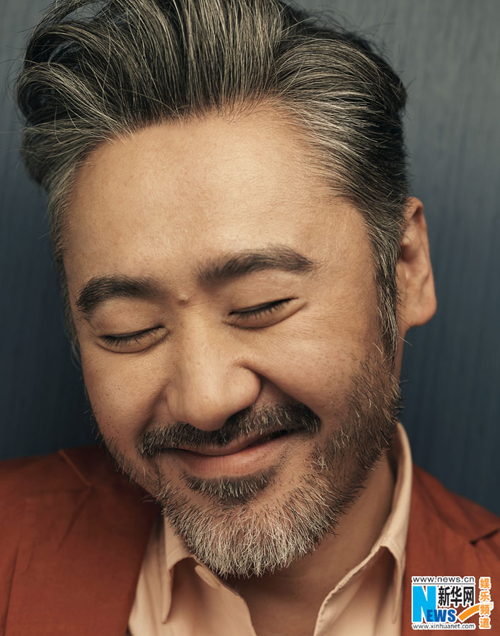 L'acteur chinois Wu Xiubo pose pour un magazine