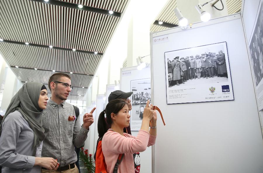 Une exposition de photos sino-russes sur la Seconde Guerre mondiale s'ouvre à Beijing