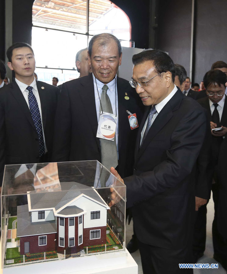 Le Premier ministre chinois encourage la coopération dans la capacité de production avec le Brésil