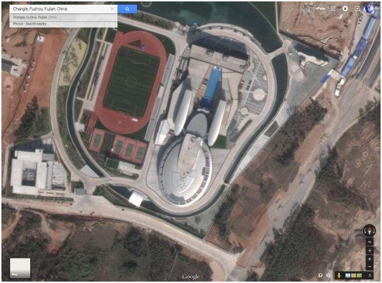 Un Chinois a construit le vaisseau de Star Trek comme siège de sa société