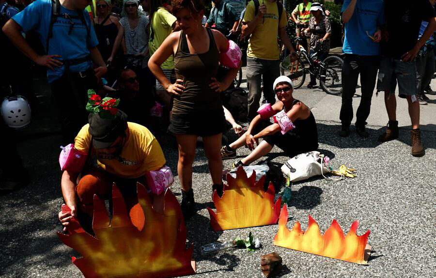 Marches de protestation à l'occasion du Sommet du G7 en Allemagne