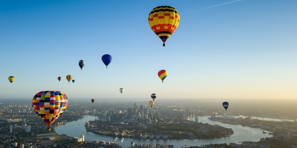 50 montgolfières pour lancer la campagne électorale à la mairie de Londres