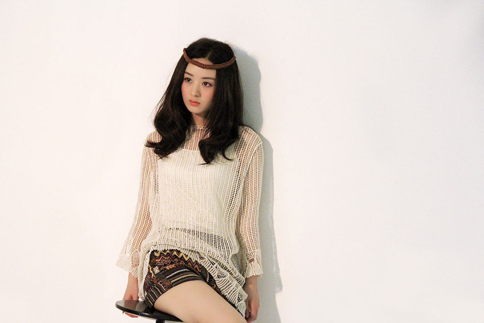 L'actrice Zhao Liying pose pour un magazine