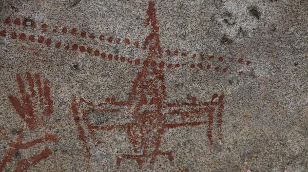 Xinjiang : découverte de peintures rupestres de plus de 10 000 ans 