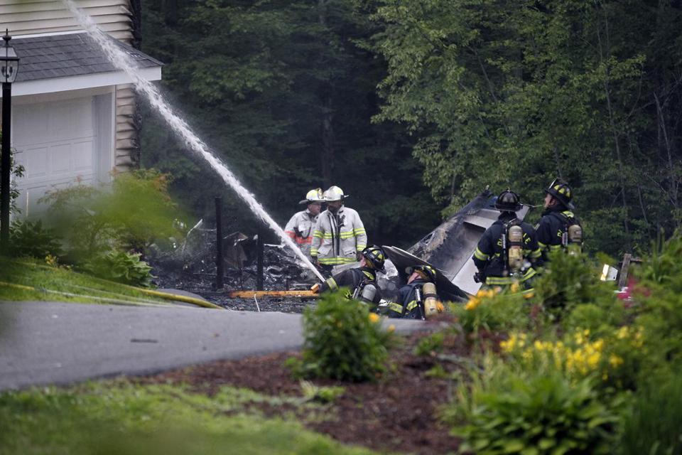 Un avion de tourisme s'écrase sur une maison aux Etats-Unis : 3 morts