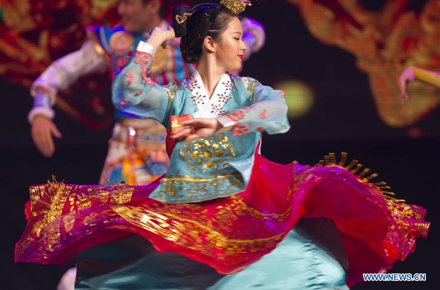 Un spectacle des artistes chinois à Toronto 