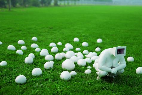 ? Naissance ?, de Lin Tianmiao.