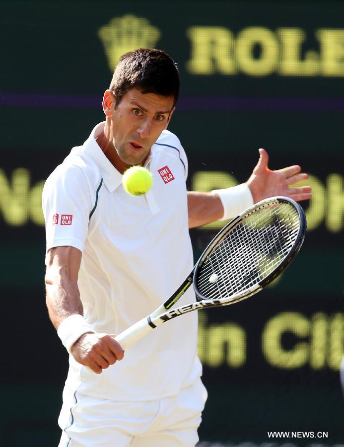 Wimbledon: Novak Djokovic se qualifie pour la demi-finale