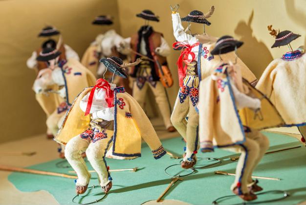 Un exemple des ?uvres d'art présentées à l'exposition ? Des sources à l'inspiration : les motifs ethniques dans le design polonais ?. [Photo / namoc.org]