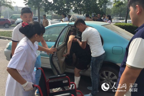 Tianjin : des taxis gratuits pour prendre les blessés