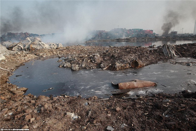 En images : la vie près du site des explosions de Tianjin