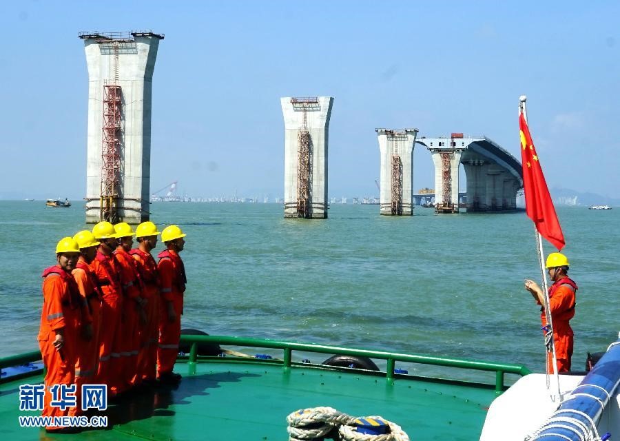 La construction du pont Hong Kong-Zhuhai-Macao entre dans sa phase finale