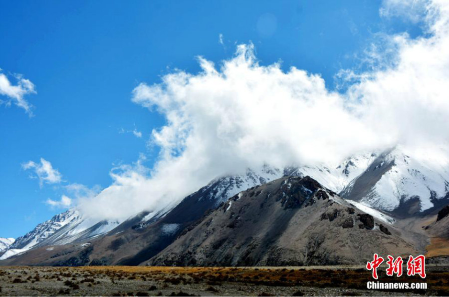 La splendeur du glacier Mengke dans le Gansu